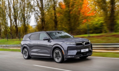 VinFast dự kiến giao xe VF 9 vào ngày 27/3